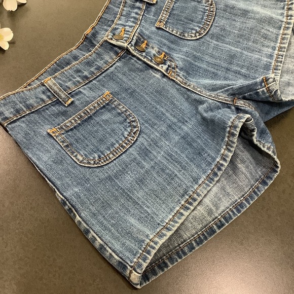 Vintage Y2K Jordache Bare Back Shortie Jean Shorts Button Fly Patch Pocket 90’s - Picture 2 of 9